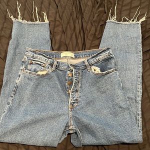 Never worn Abercrombie high rise mom jeans